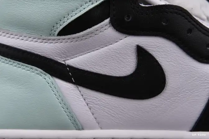 1st Kicks Shoes High 1 Retro 861428-100 Jordan Igloo 0503